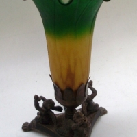 Lovely vintage table lamp with 3 x figural brass cherubs on brass base & mottled green & yellow glass shade - Sold for $73 - 2012