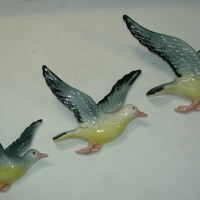 Set of 3 x 1960's ceramic Seagull WALL plaques- Japanese made - Sold for $61 - 2012
