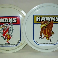 2 x 1976 metal  round VFL FOOTBALL TRAYS with fab mascot images - Hawthorn & Sth Melbourne Made by Dalson - Sold for $61 - 2012