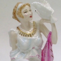 Royal Doulton Figurine "Helen of Troy" - Ltd Ed 226 of 950 HN 4497, 24 cm high - Sold for $98 - 2012
