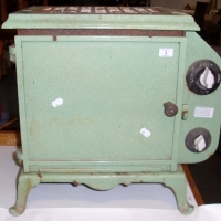 1930's Green enameled electric bench top stove top oven made by HECLA Australia - Sold for $55 - 2012