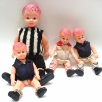 Box lot - 4 x vintage plastic VFL Footballer Dolls dressed in Hmade & knitted outfits inc - Collingwood, South Melbourne etc - Sold for $61 - 2012