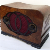 c1933 Astor Mickey Mouse Radio, Model Oz, wooden case - Sold for $1342 - 2012