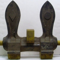 Large wooden anchor pattern from Vickers Ruwolt factory marked SCOA Cast Steel and  Tug Wport - Sold for $73 - 2013