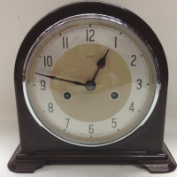 1930's Enfield mantle clock in brown Bakelite case - Sold for $110 - 2013