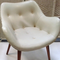 GRANT FEATHERSTON c 1953 space chair - Model A310H, low back, original white vinyl upholstery & buttons - fab condtion - Sold for $884 - 2013
