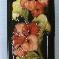 1970'S MOORCROFT oblong dish - coral Hibiscus on green ground - 205 cms L - Sold for $85 - 2014