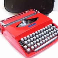 portable typewriter Red Pacific  model 2311  in case made in Czechoslovakia - Sold for $79