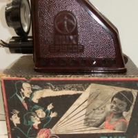 1930's boxed Dux Episcop brown speckled Bakelite slide projector - Sold for $43 - 2014
