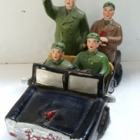 Chinese porcelain statue of  CHAIRMAN MAO and the Vice chairman LIN BIAO in car with two soldiers - Sold for $37 - 2014