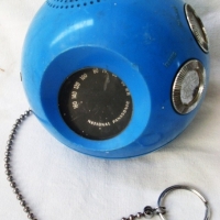 Retro- National Panasonic blue plastic, sphere shaped radio, complete with key chain - Sold for $49 - 2014