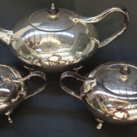 Vintage Silverplated 3 piece tea set - Sold for $24 - 2015
