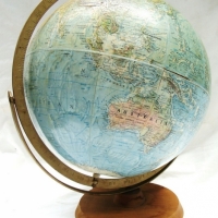 Vintage 12 inch great World Globe by Readers Digest - Sold for $49 - 2015