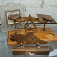 Grp lot inc vintage postal scales and weights, brass shoe, Crystal clock etc - Sold for $24 - 2015
