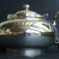 Silver plated Australian Robur Perfect patent  teapot - Sold for $122 - 2015