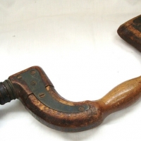Archimedes drill and wooden framed brace with brass fittings - Sold for $43 - 2015