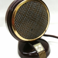 Vintage Grundig GMC3 condenser Bench top Microphone in Bakelite case - Sold for $98 - 2015