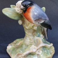 Royal Doulton figurine - Bullfinch - HN2251, Mod 1070 - 1941-46, 140 cms H - Sold for $73 - 2015