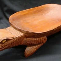 Large Papuan New Guinea bowl figural crocodile from the Sepik river - Sold for $67 - 2015