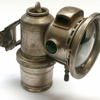 c1900 nickel plated Luca bicycle carbide lamp with green glass reflectors - Sold for $122 - 2015