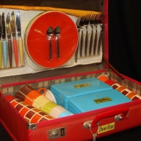 1960's PICNIIC KING picnic set in Red Vinyl suitcase, with tableware for 6, 2x insulated drink containers, 2x lunch boxes etc - Sold for $30