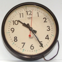 Vintage 10 inch  Smiths Setric Bakelite wall clock - Sold for $85