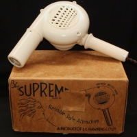 1940's Bakelite Hair dryer in original box The Supreme - Sold for $24