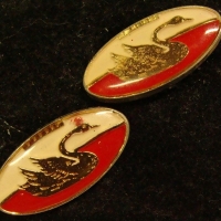 Pair - Vintage Gilded SOUTH MELBOURNE SWANS Cufflinks - Sold for $79 - 2015