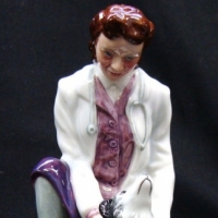 Royal Doulton Figurine - Town Veterinary, HN 4651, 13cms - Sold for $61 - 2015