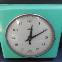 1960's  retro green square shaped Prim wall clock - Sold for $43 - 2015