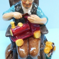 Vintage Royal Doulton figurine - The Toy Maker HN 2250 - circa 1958 - Sold for $85 - 2015