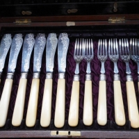 c1900 12pcs Atkins Bros boxed Ivory handled fish cutlery set  with ss collar and EP engraved blades - Sold for $85 - 2015