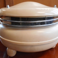 Vintage Kaysair space age flying saucer heater - Sold for $104 - 2015